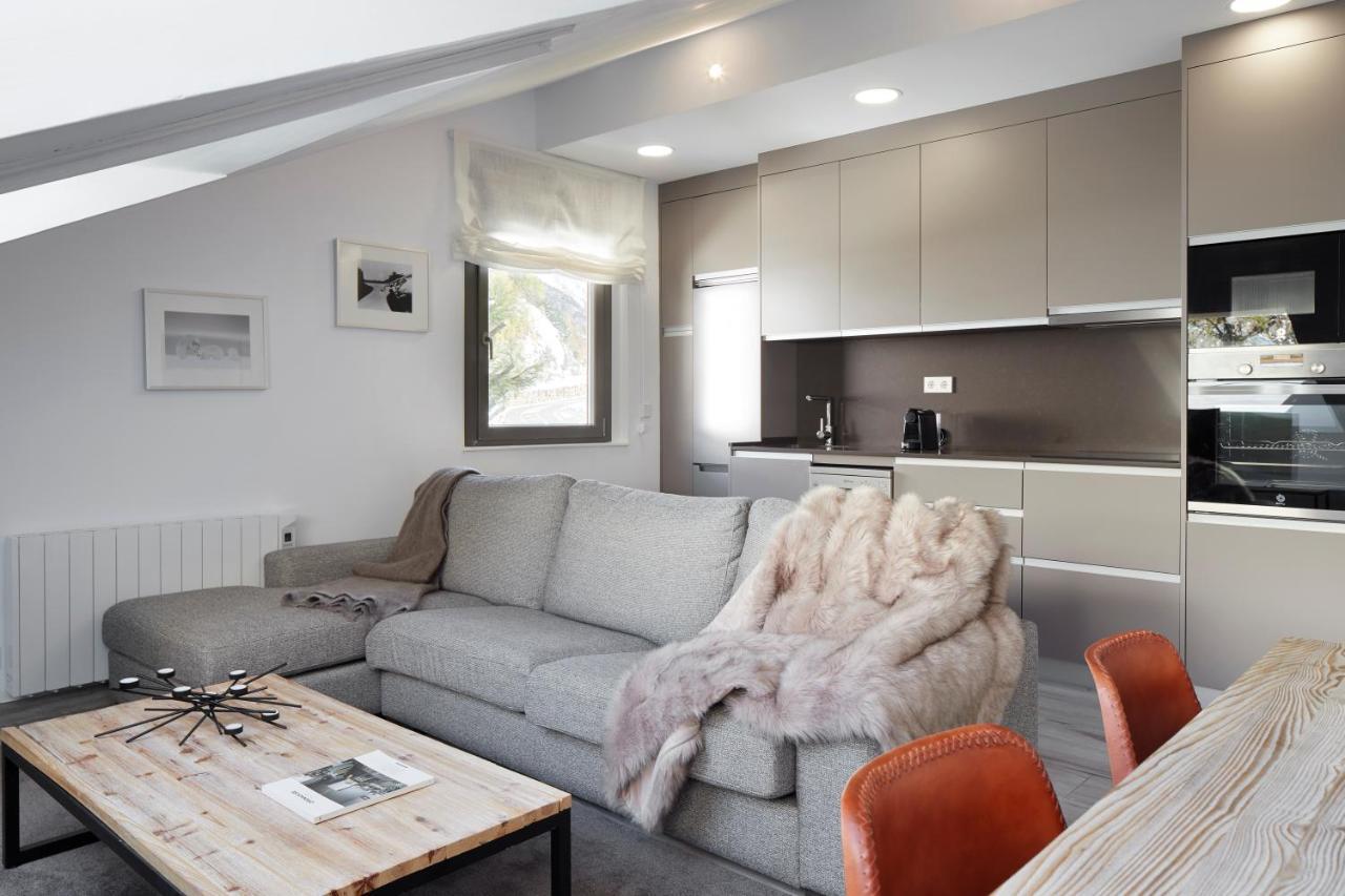 Irissa By Feelfree Rentals Naut Aran Bagian luar foto
